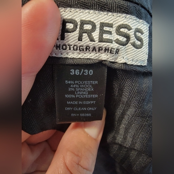 2 piece Egyptian made 44% Wool Suit - Picture 6 of 6